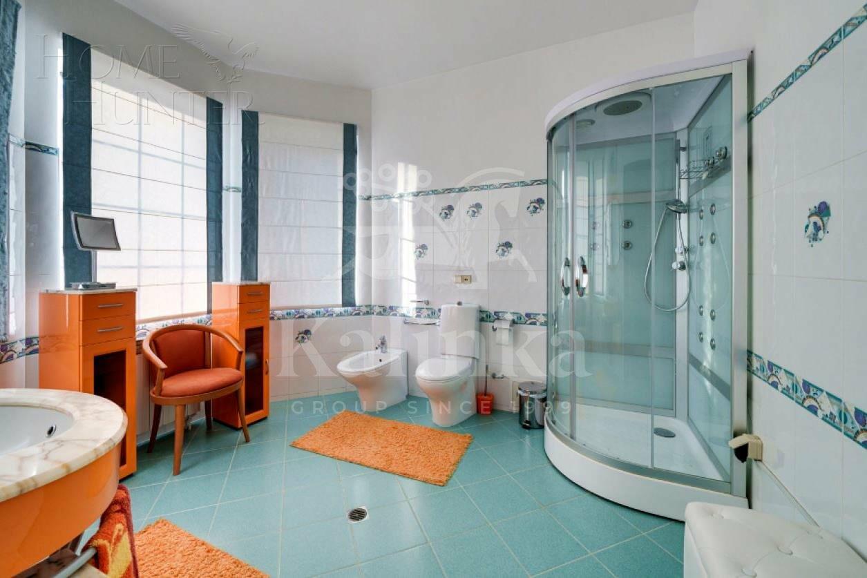 2-этажный коттедж 1 416.2 м² с отделкой