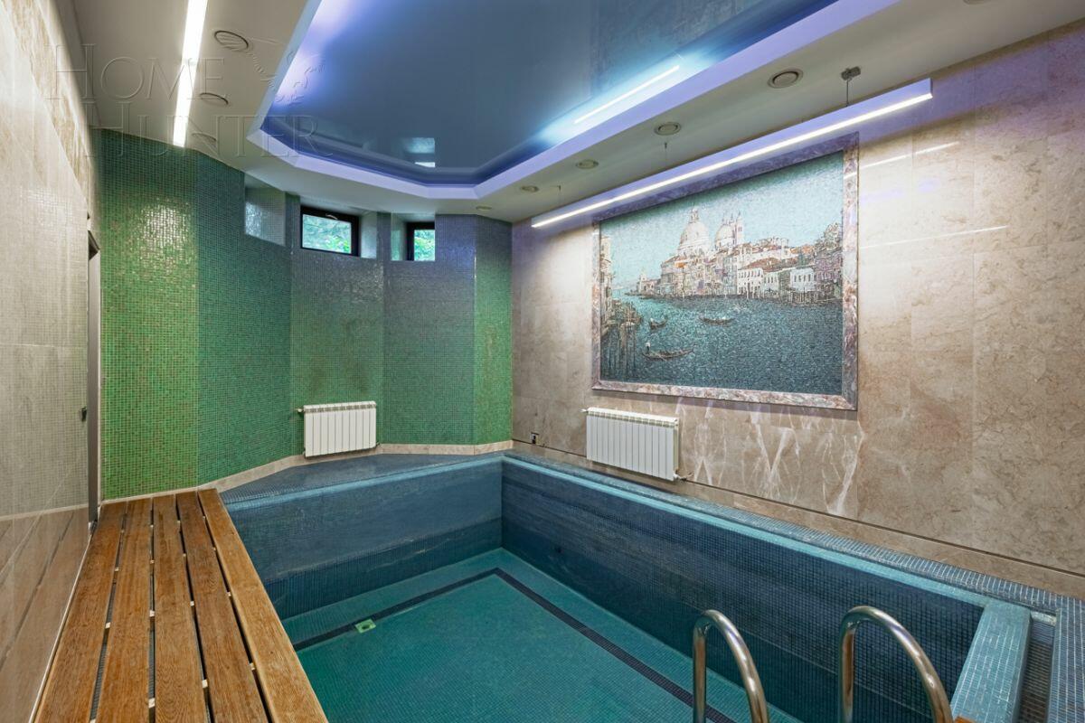 2-этажный коттедж 690 м² с отделкой