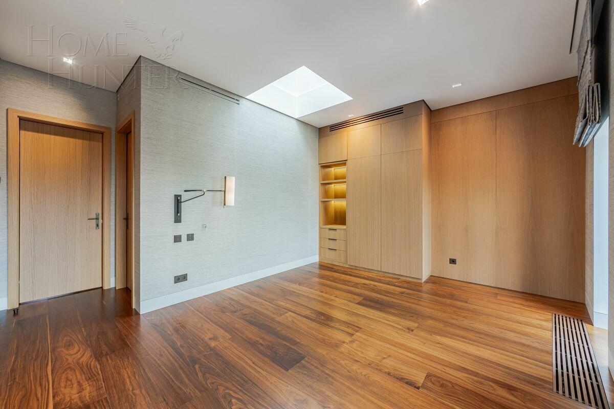 2-УРОВНЕВЫЙ ПЕНТХАУС С ОТДЕЛКОЙ 342.4 М² НА 12 ЭТАЖЕ