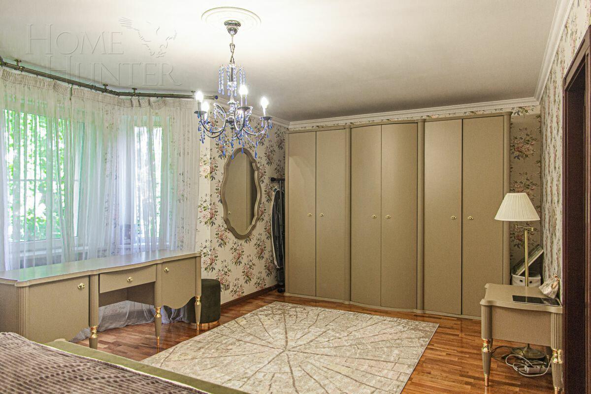 2-этажный коттедж 610 м² с отделкой