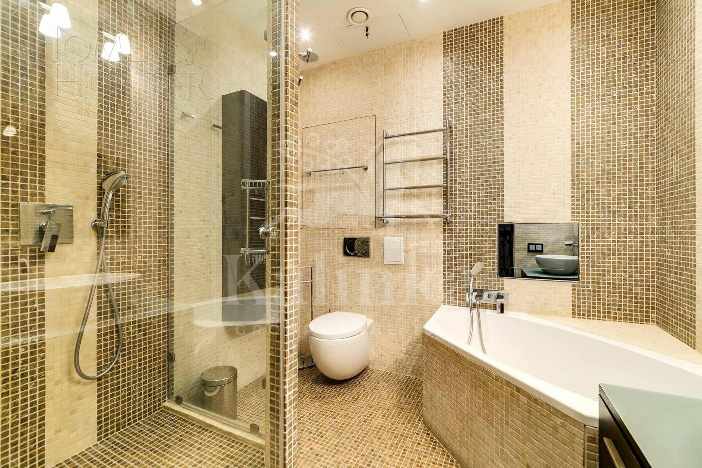 4-КОМН. КВАРТИРА С ОТДЕЛКОЙ 138 М² НА 4 ЭТАЖЕ