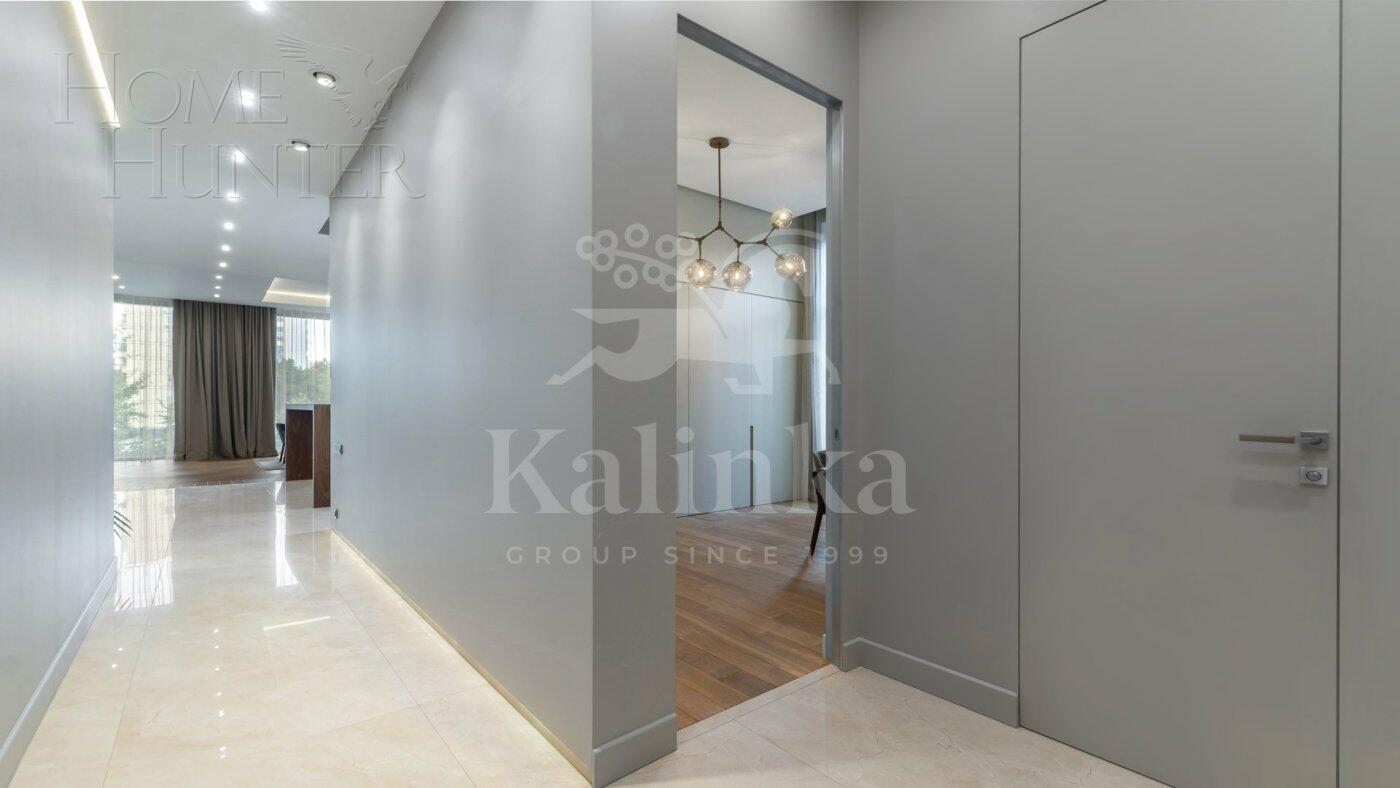 5-КОМН. КВАРТИРА С ОТДЕЛКОЙ 212.9 М² НА 3 ЭТАЖЕ