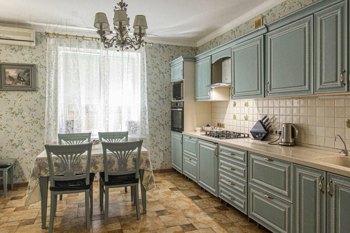 2-этажный коттедж 610 м² с отделкой