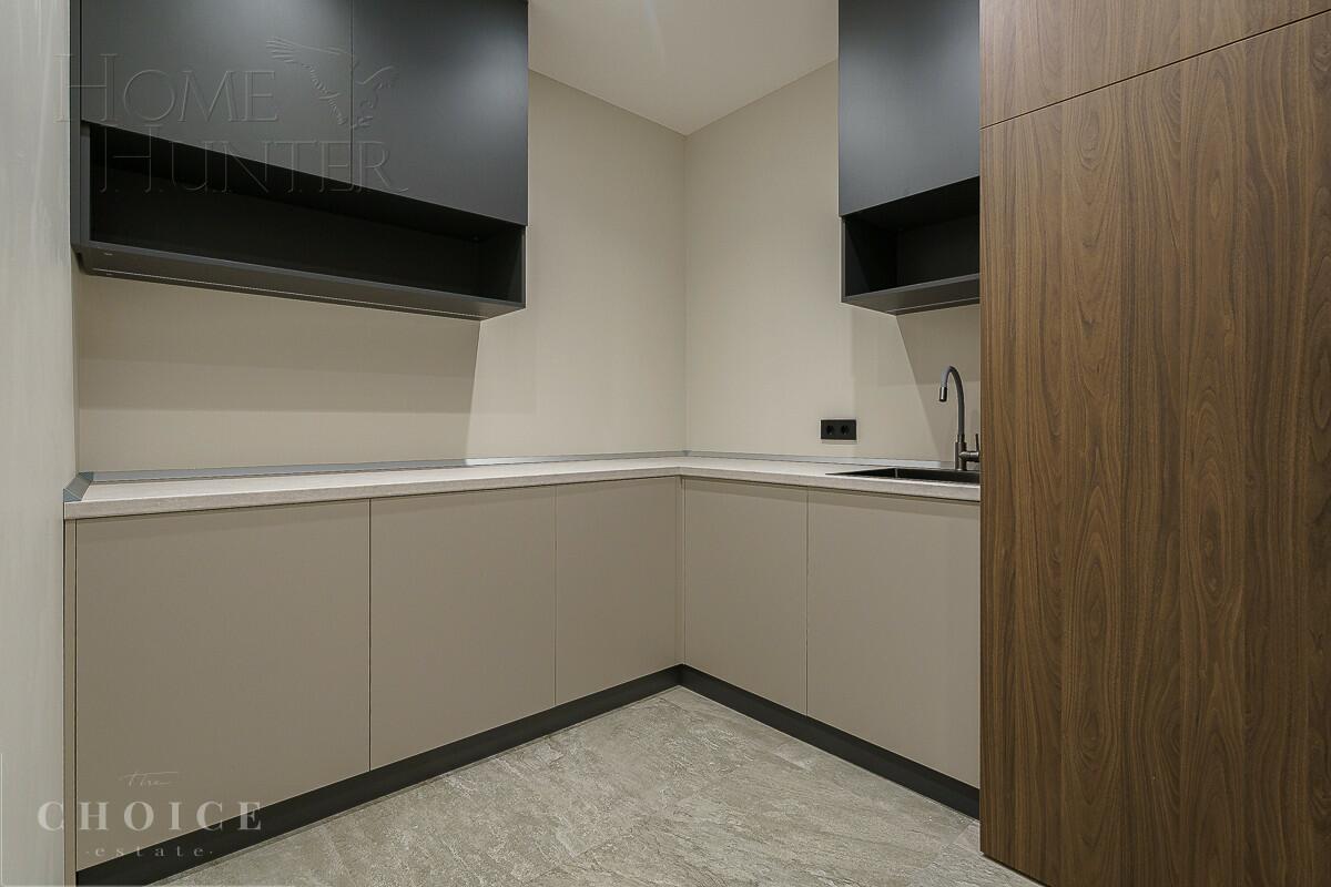 2-этажный коттедж 650 м² с отделкой