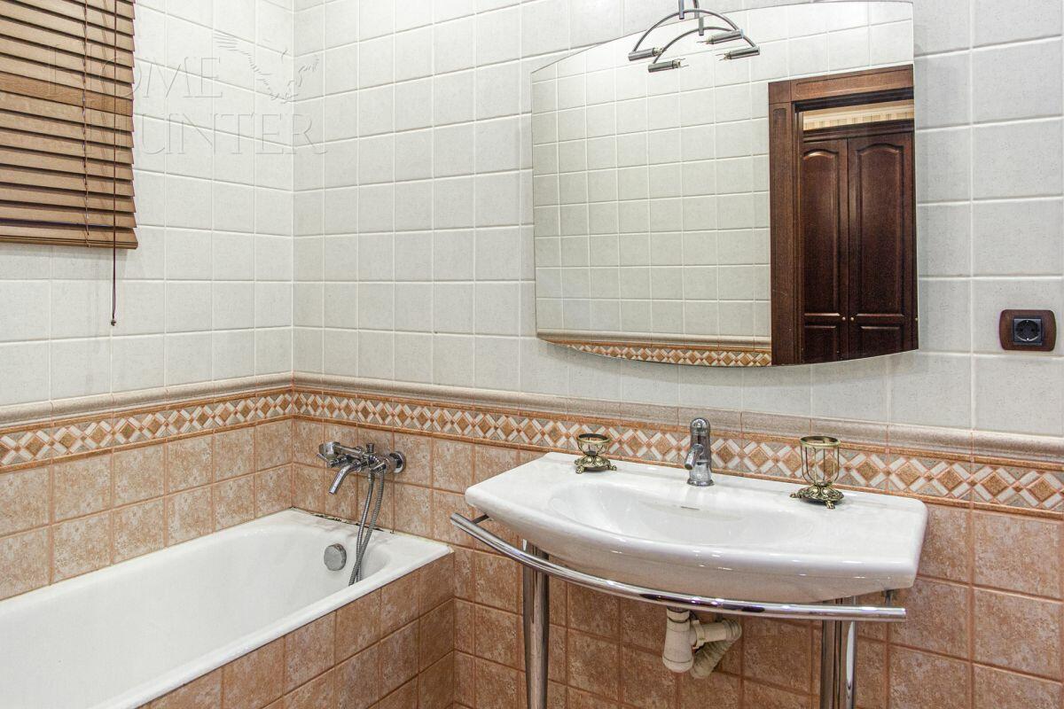 2-этажный коттедж 610 м² с отделкой