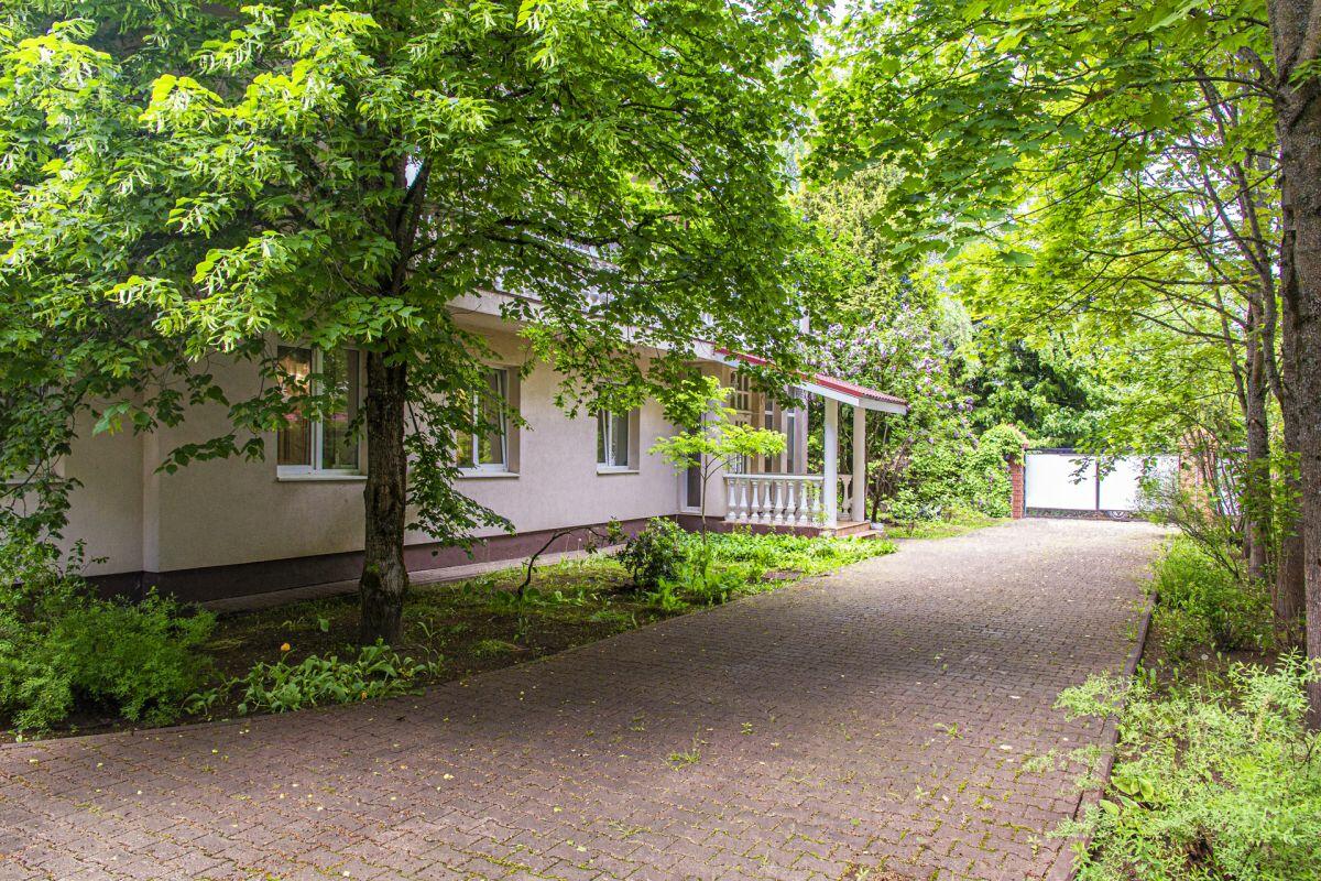 2-этажный коттедж 610 м² с отделкой