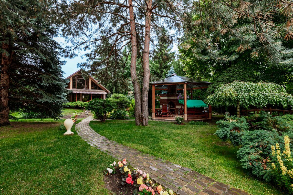 2-этажный коттедж 690 м² с отделкой