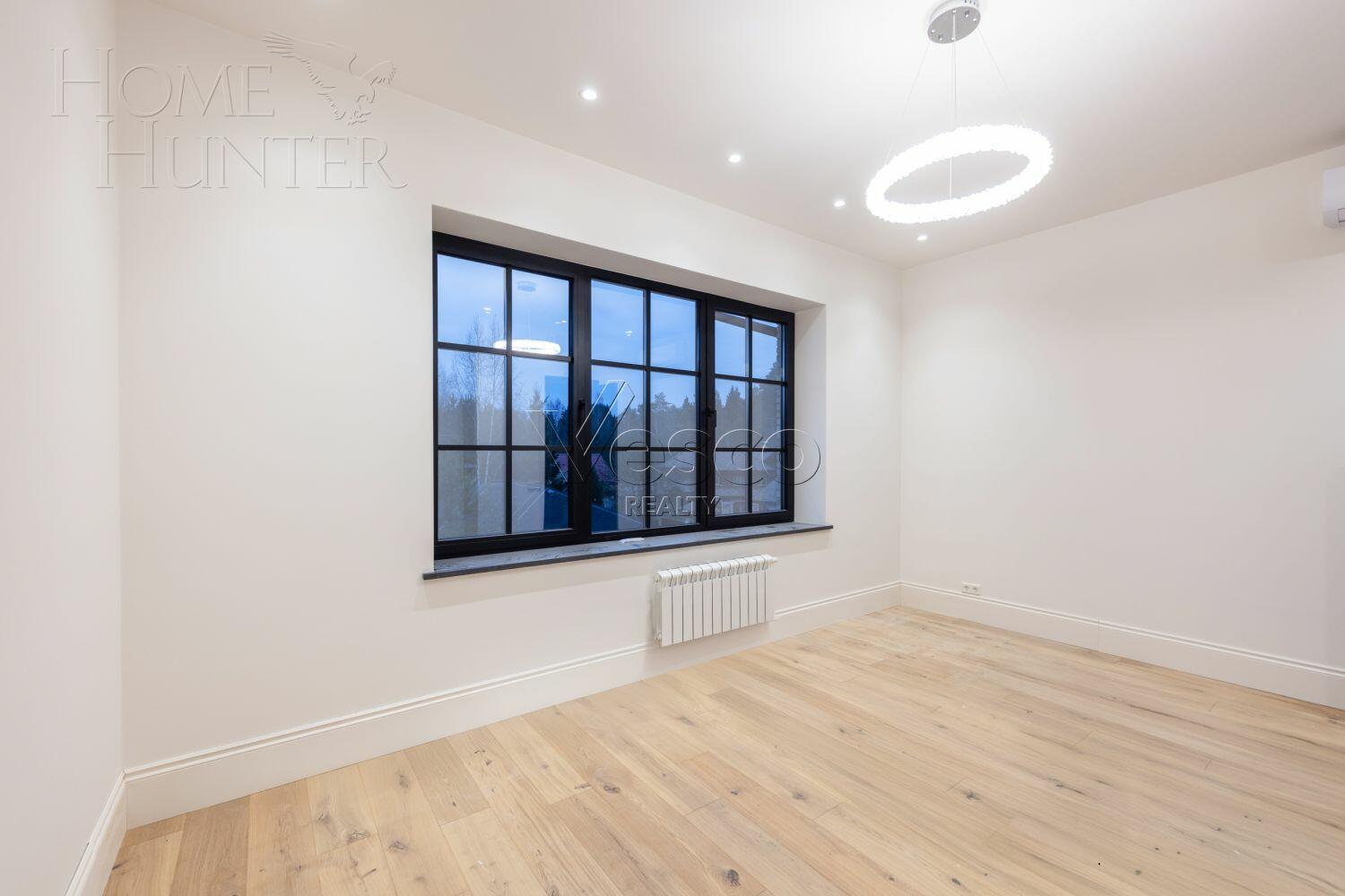 2-этажный коттедж 650 м² с отделкой