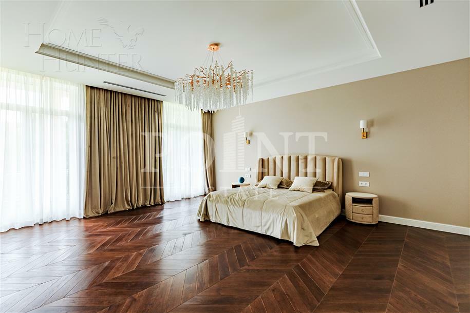 2-этажный коттедж 590 м² с отделкой