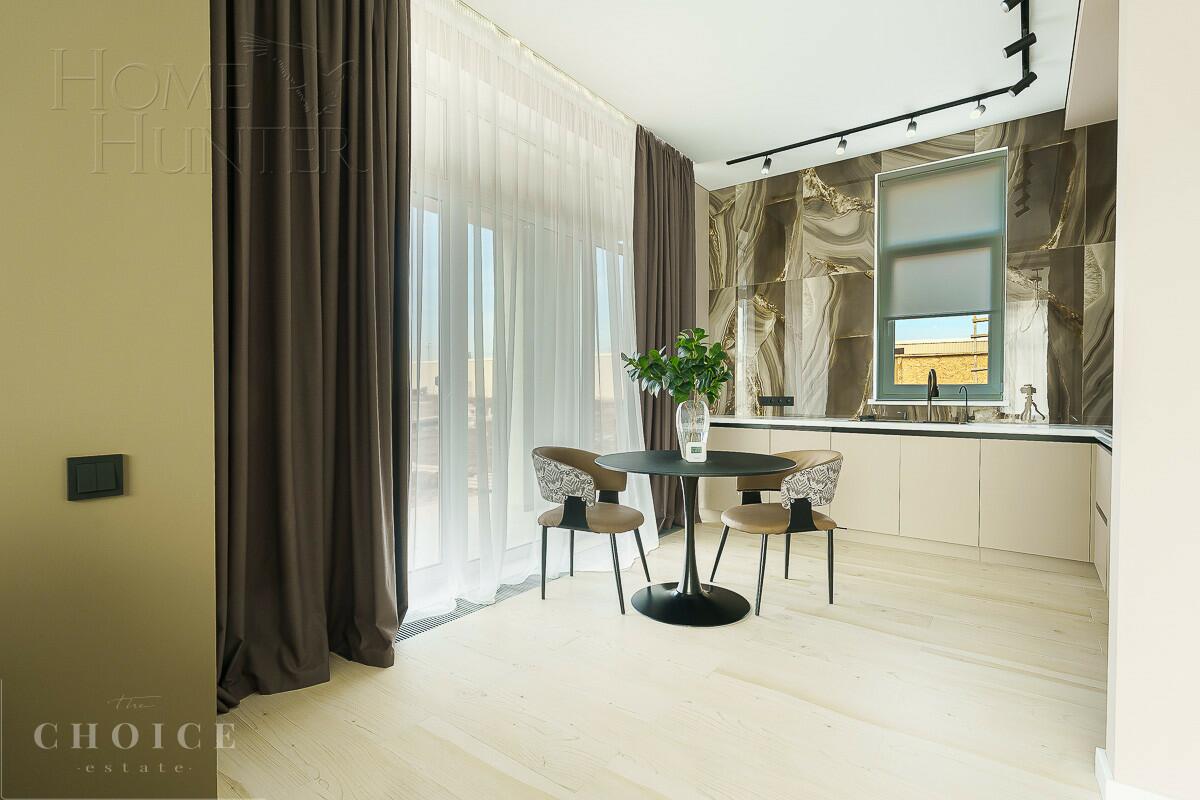 2-этажный коттедж 220 м² с отделкой