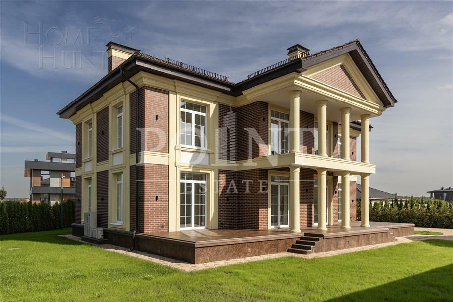 2-этажный коттедж 900 м² с отделкой