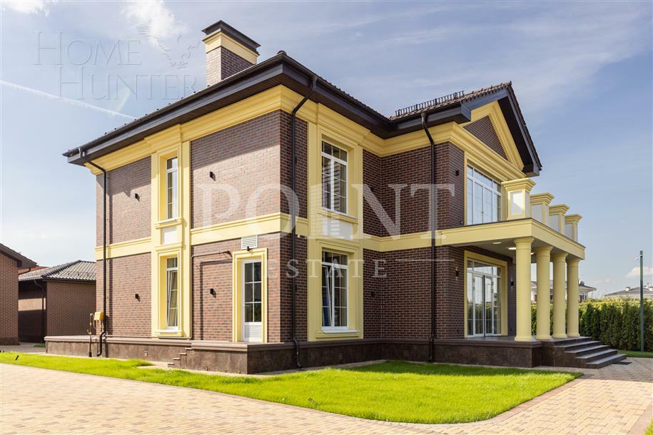 2-этажный коттедж 900 м² с отделкой