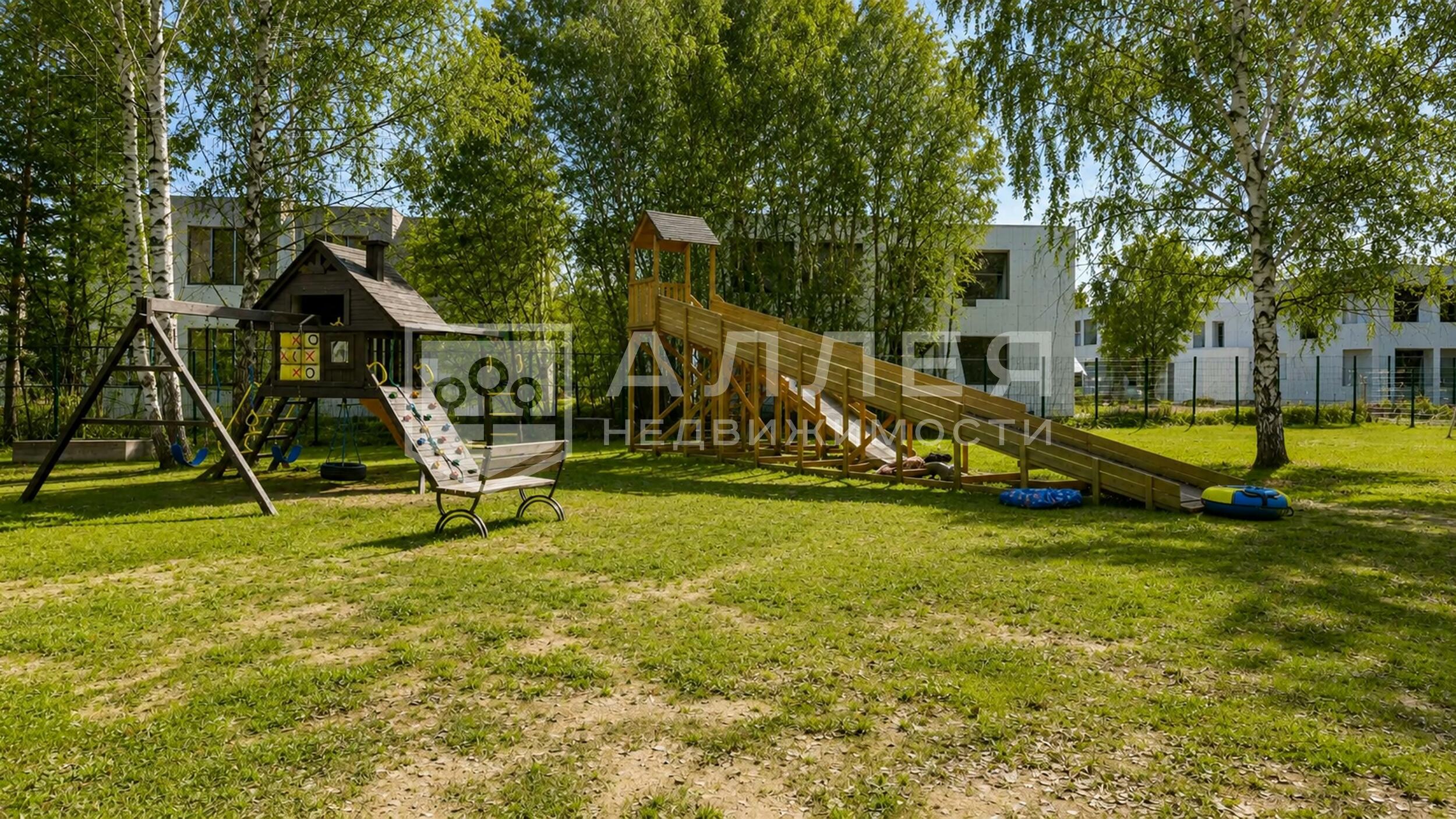 2-этажный коттедж 240 м² с отделкой
