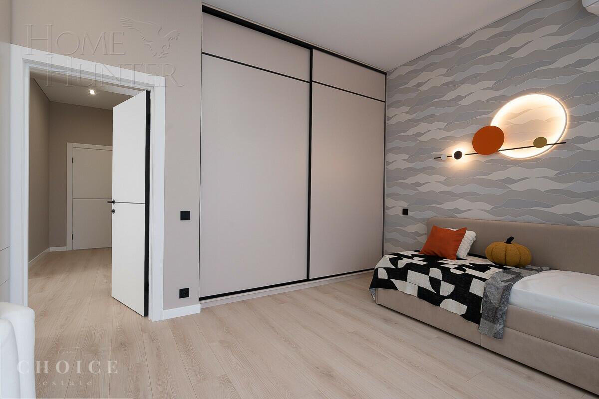 2-этажный коттедж 220 м² с отделкой
