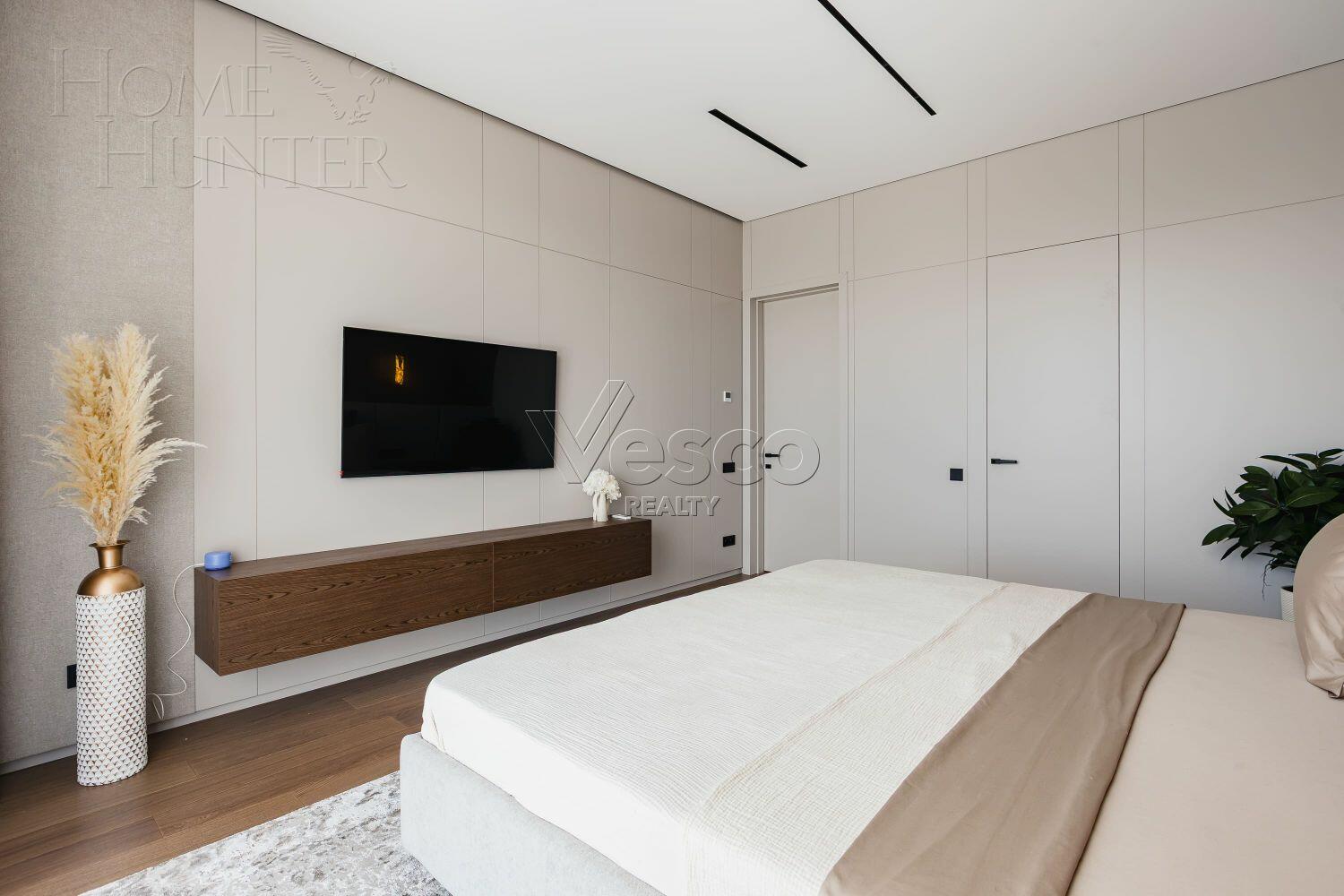 2-этажный коттедж 345 м² с отделкой