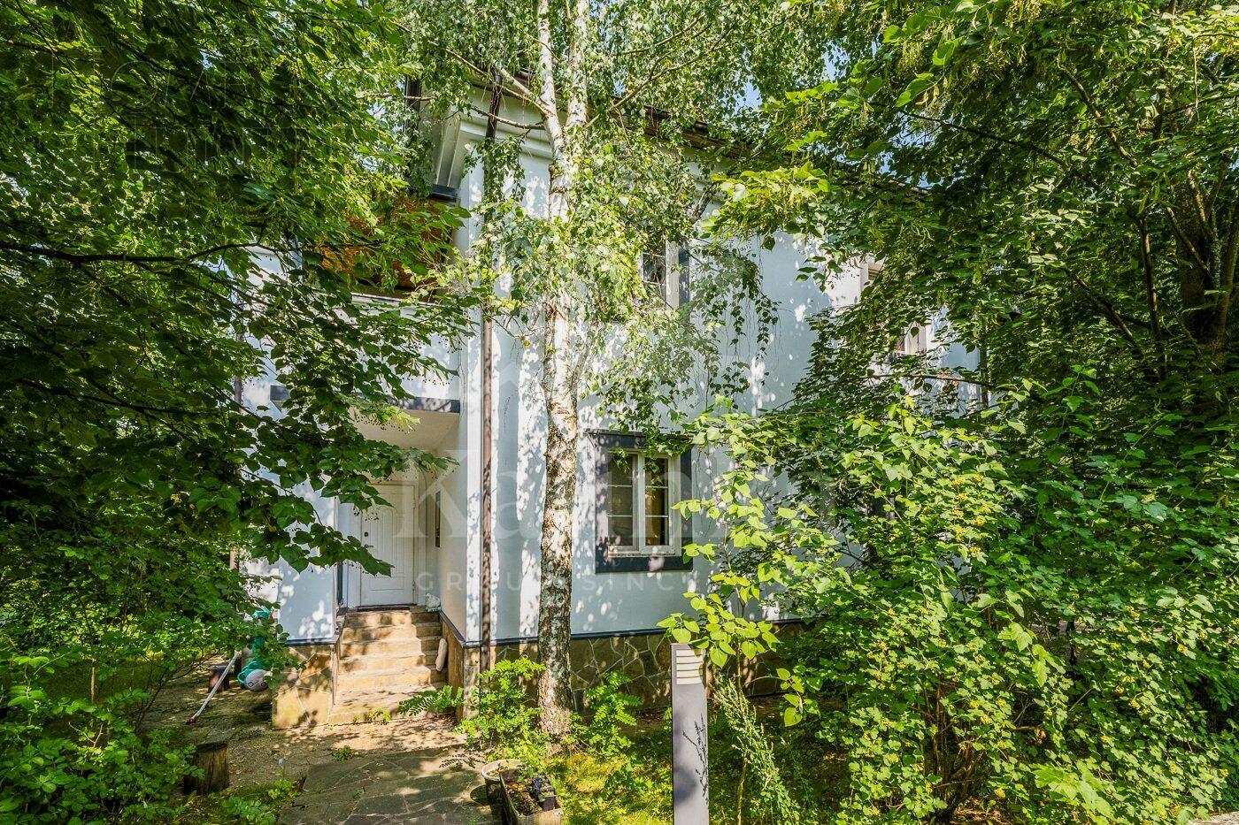 2-этажный коттедж 376 м² с отделкой