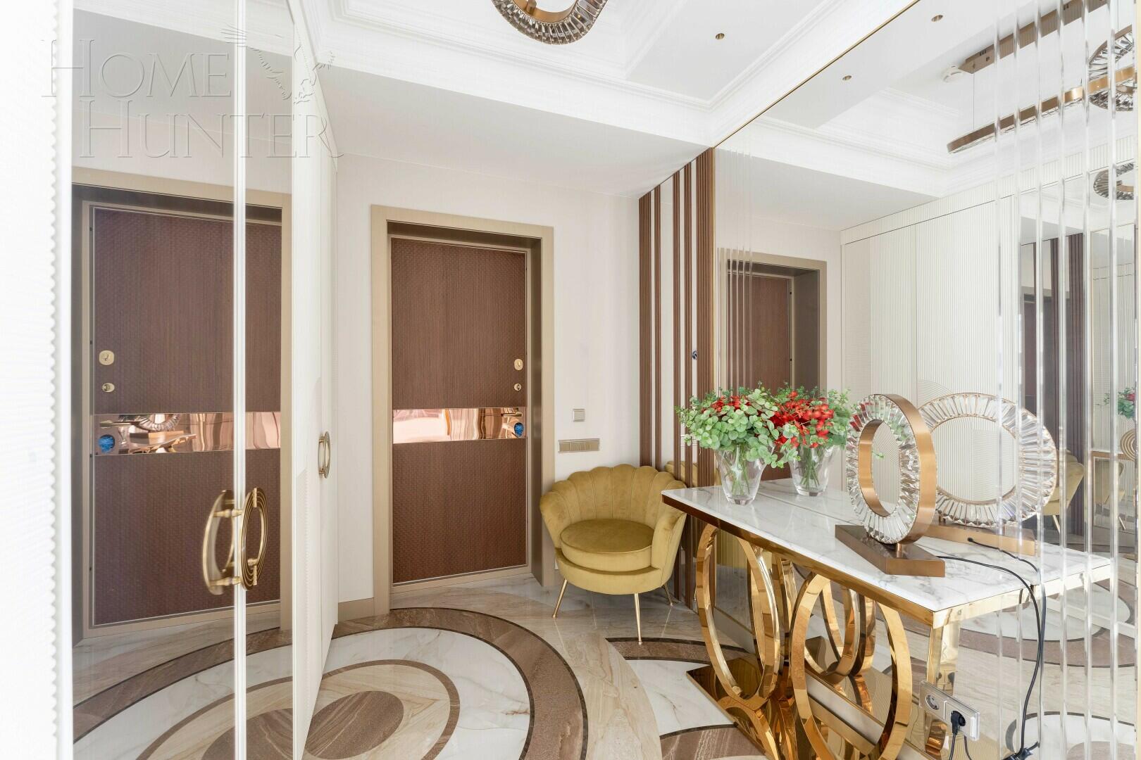 4-КОМН. КВАРТИРА С ОТДЕЛКОЙ 186 М² НА 10 ЭТАЖЕ