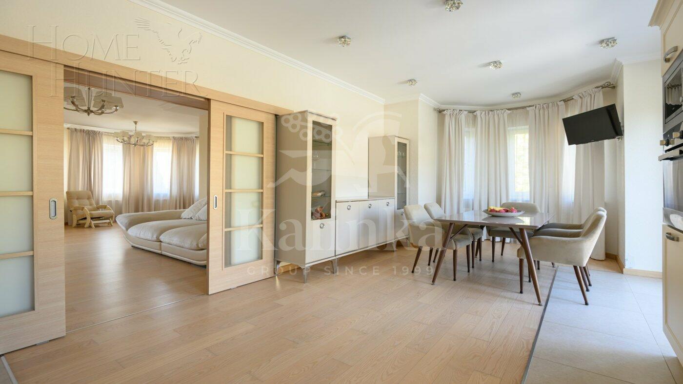 2-этажный коттедж 230 м² с отделкой