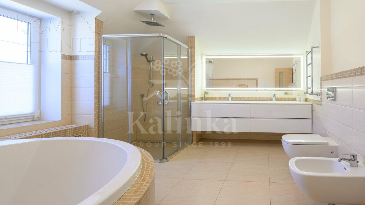 2-этажный коттедж 230 м² с отделкой