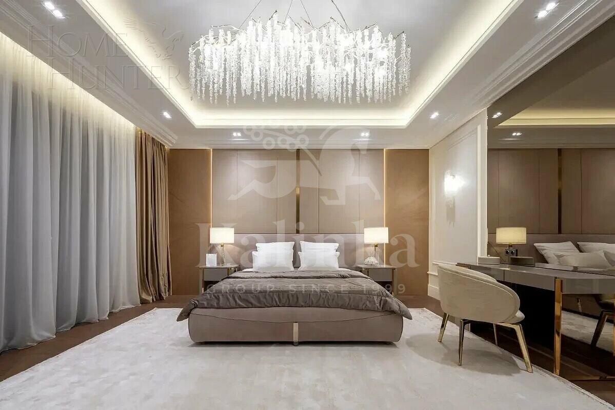 2-этажный коттедж 1 000 м² без отделки