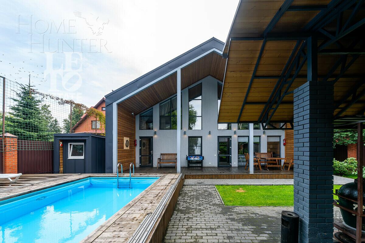 2-этажный коттедж 192 м² с отделкой