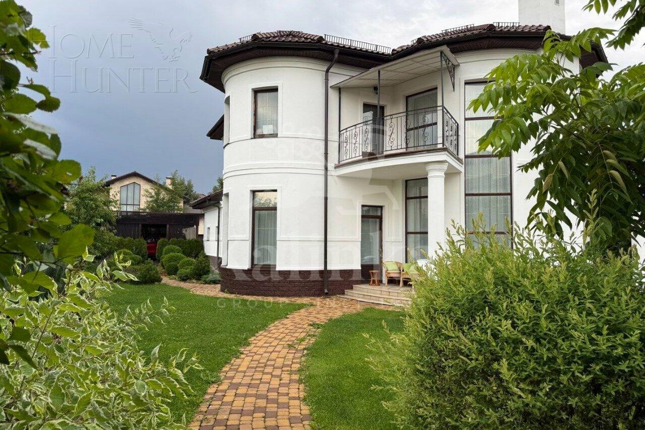 2-этажный коттедж 570 м² с отделкой
