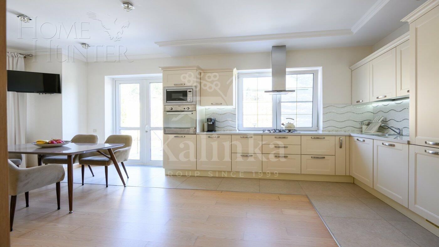 2-этажный коттедж 230 м² с отделкой