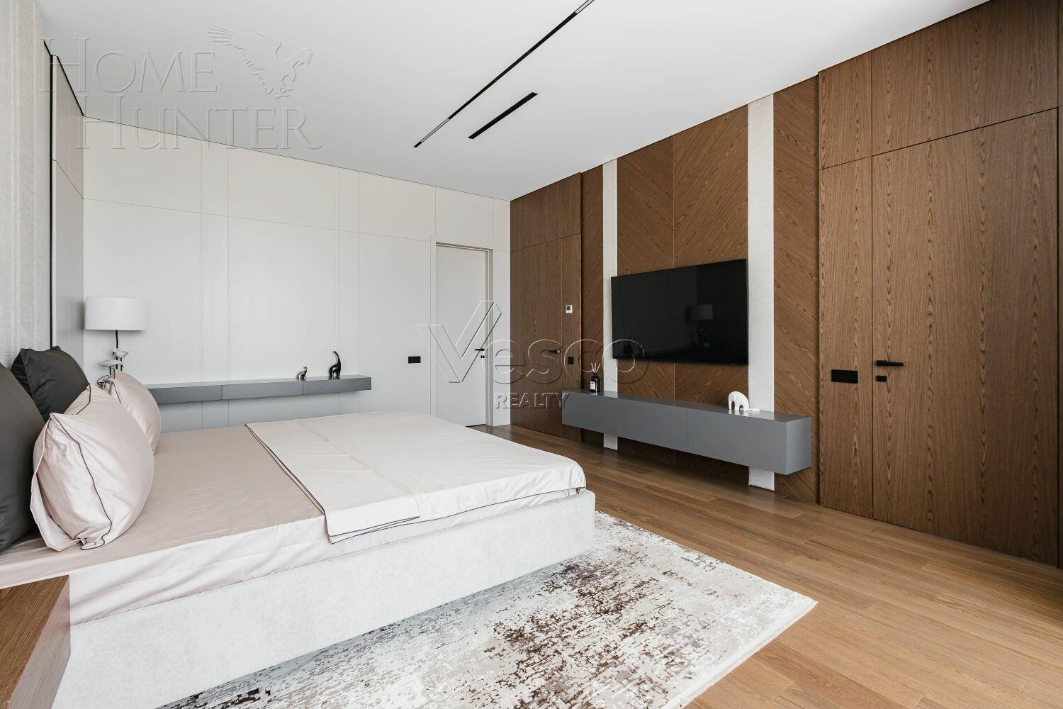 2-этажный коттедж 345 м² с отделкой