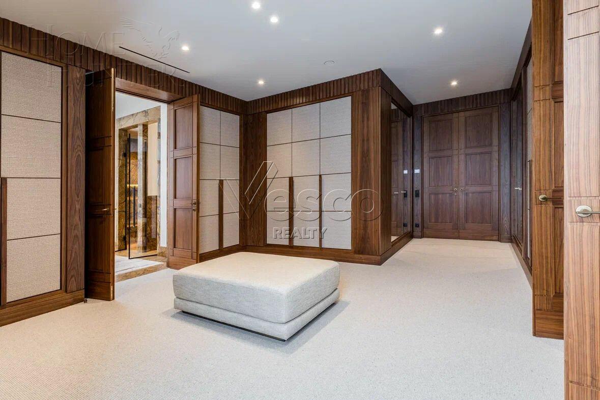 2-этажный коттедж 800 м² с отделкой