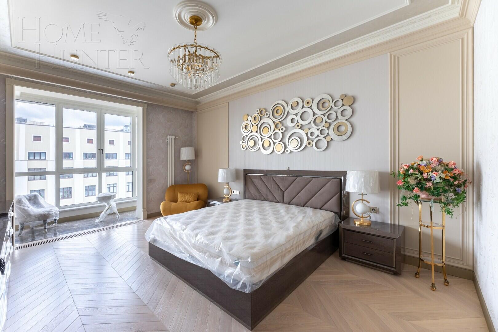 4-КОМН. КВАРТИРА С ОТДЕЛКОЙ 186 М² НА 10 ЭТАЖЕ