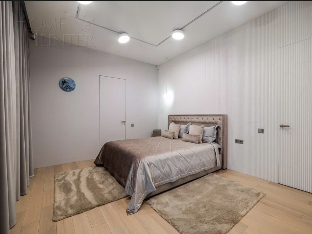 2-этажный коттедж 320 м² с отделкой