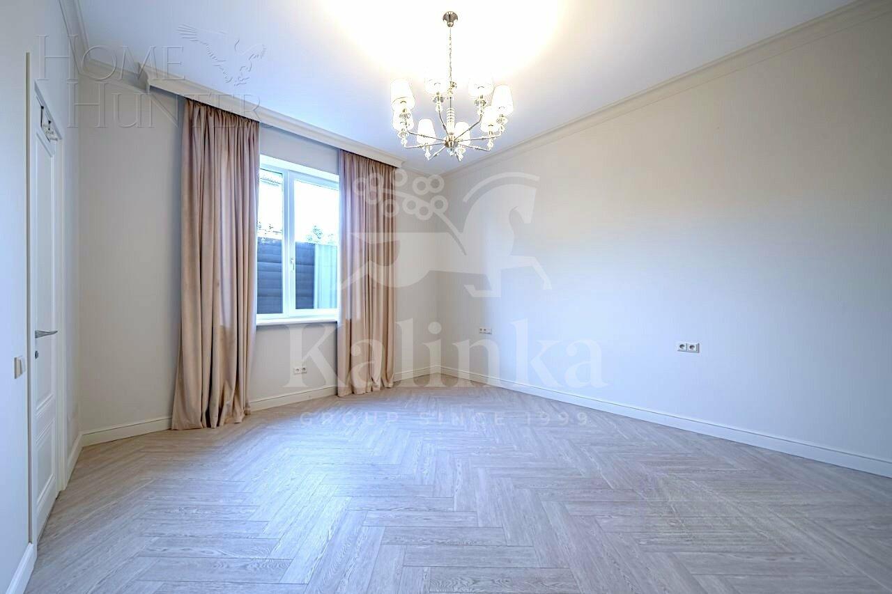 2-этажный коттедж 800 м² с отделкой
