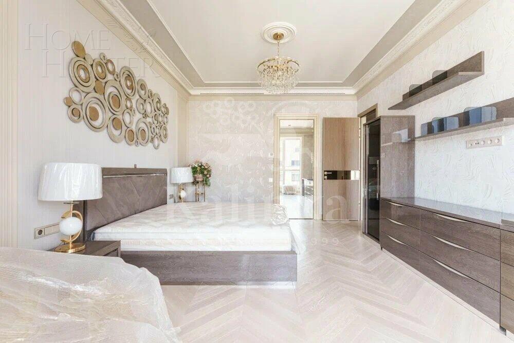 4-КОМН. КВАРТИРА С ОТДЕЛКОЙ 186 М² НА 10 ЭТАЖЕ