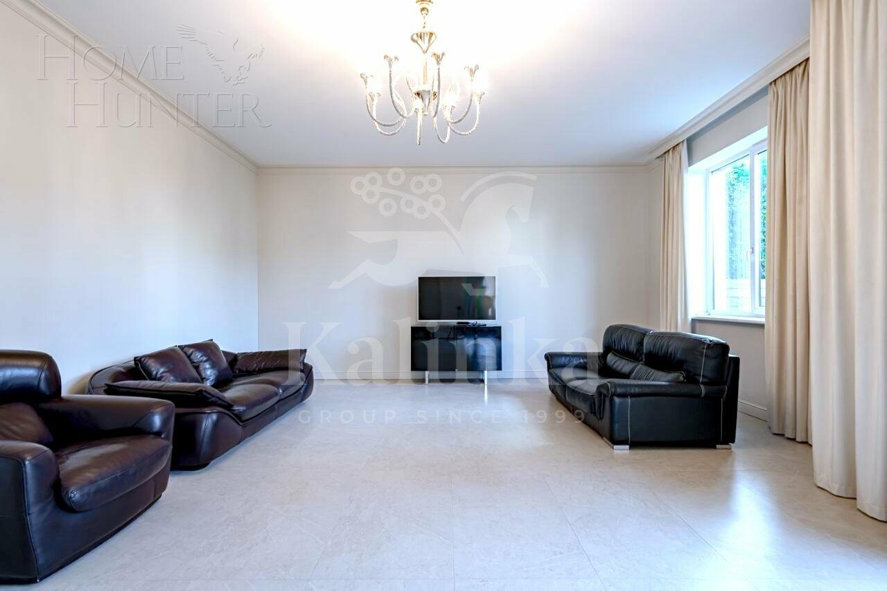 2-этажный коттедж 800 м² с отделкой