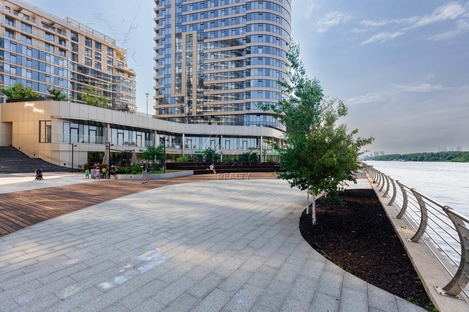 4-КОМН. КВАРТИРА С ОТДЕЛКОЙ 150.6 М² НА 19 ЭТАЖЕ