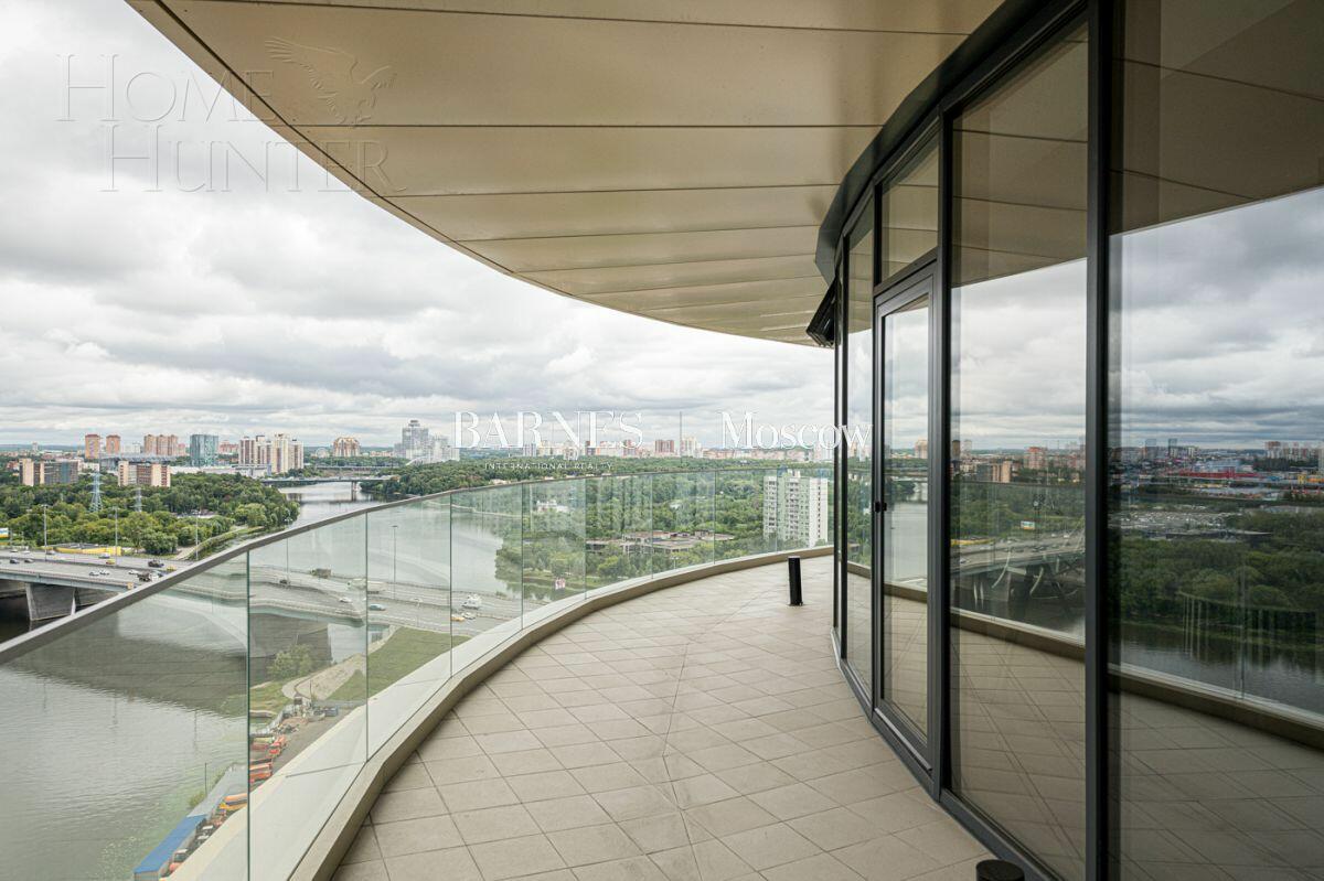 4-КОМН. КВАРТИРА С ОТДЕЛКОЙ 150.6 М² НА 19 ЭТАЖЕ