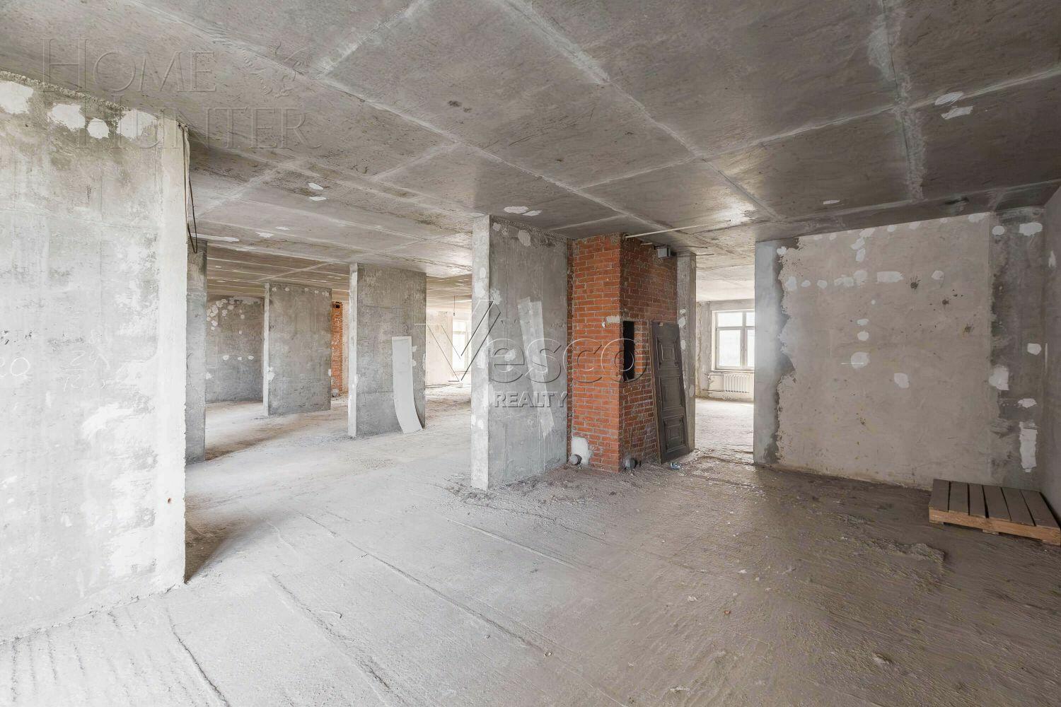 5-КОМН. КВАРТИРА БЕЗ ОТДЕЛКИ 220 М² НА 4 ЭТАЖЕ