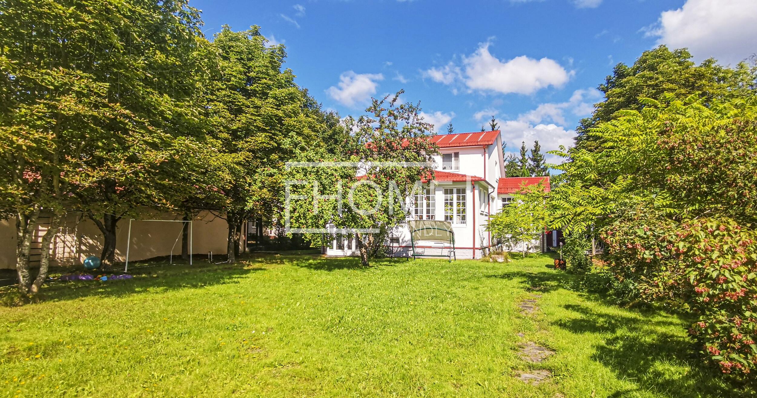 2-этажный коттедж 481.2 м² с отделкой