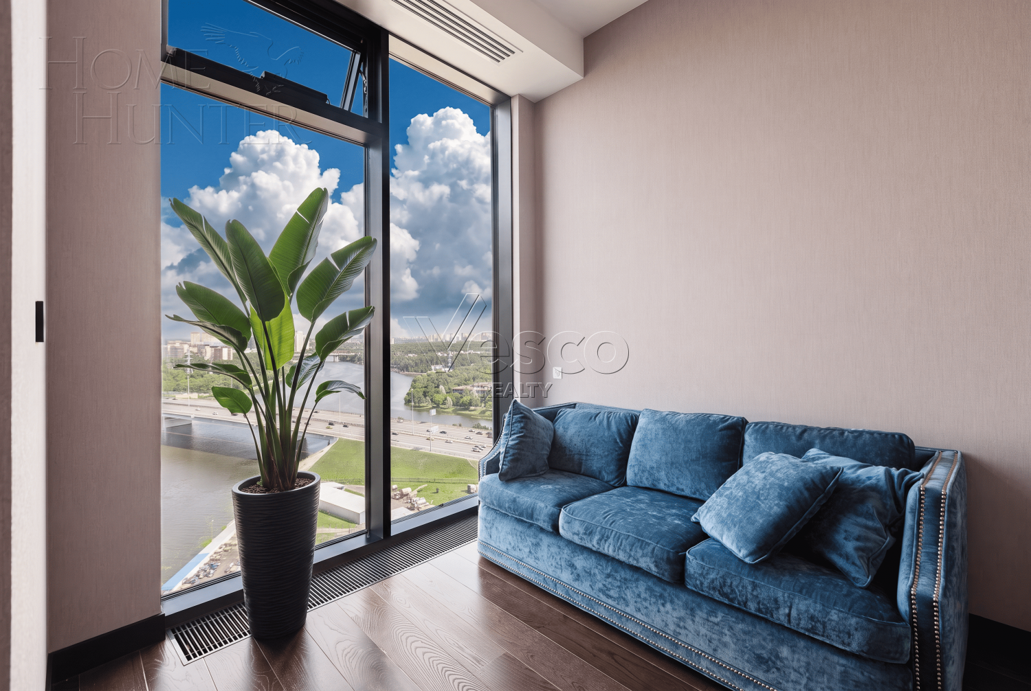 4-КОМН. КВАРТИРА С ОТДЕЛКОЙ 150.6 М² НА 19 ЭТАЖЕ
