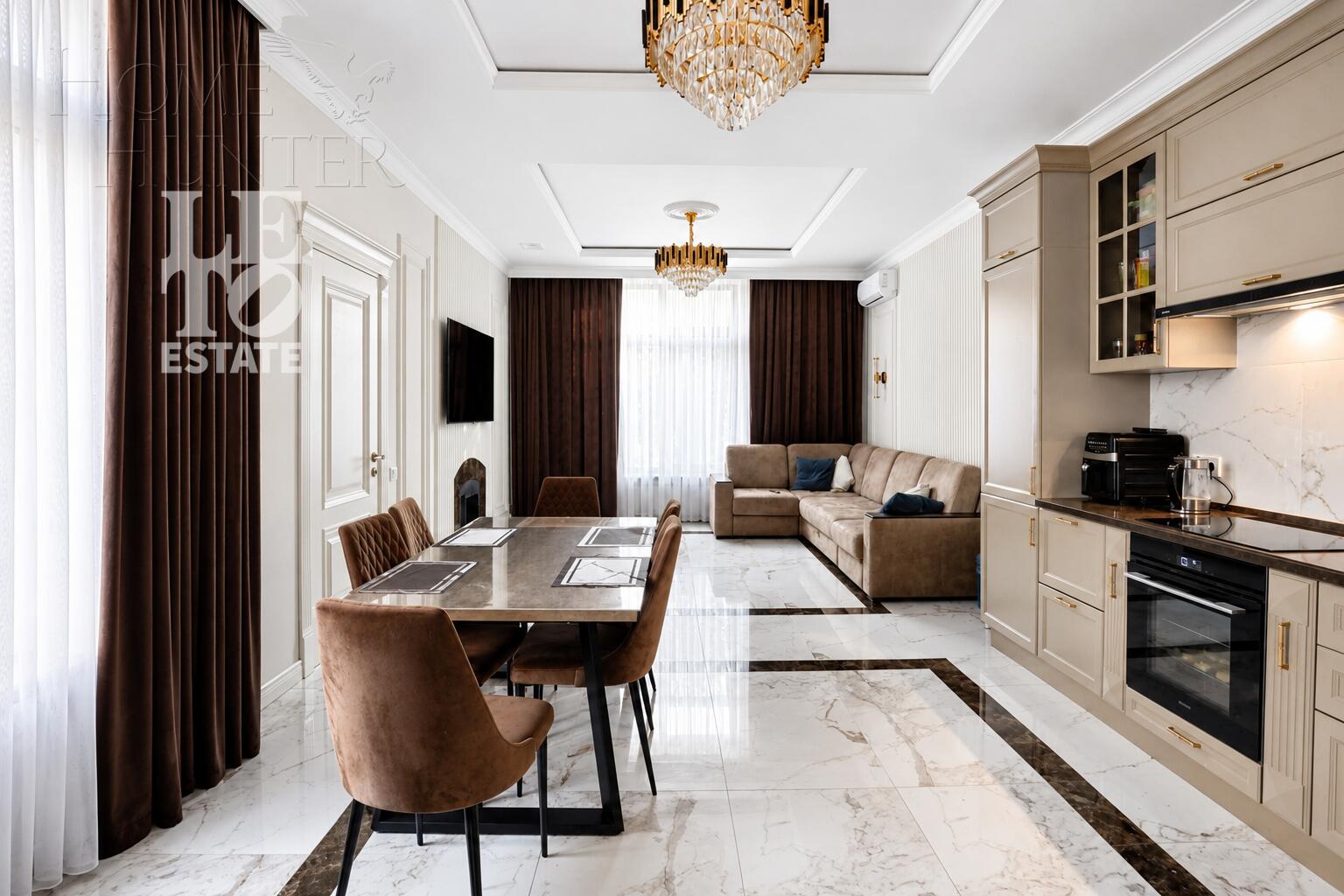 2-этажный коттедж 640 м² с отделкой