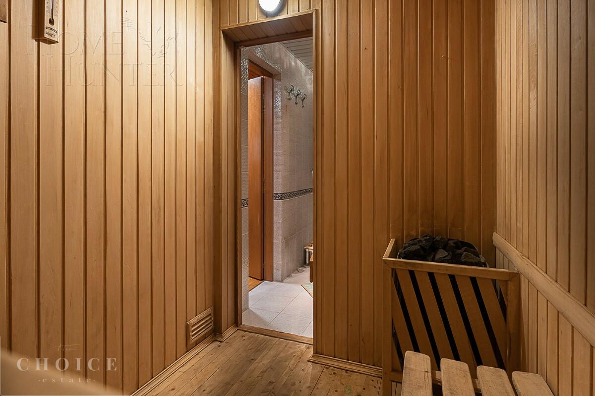 2-этажный коттедж 335 м² с отделкой