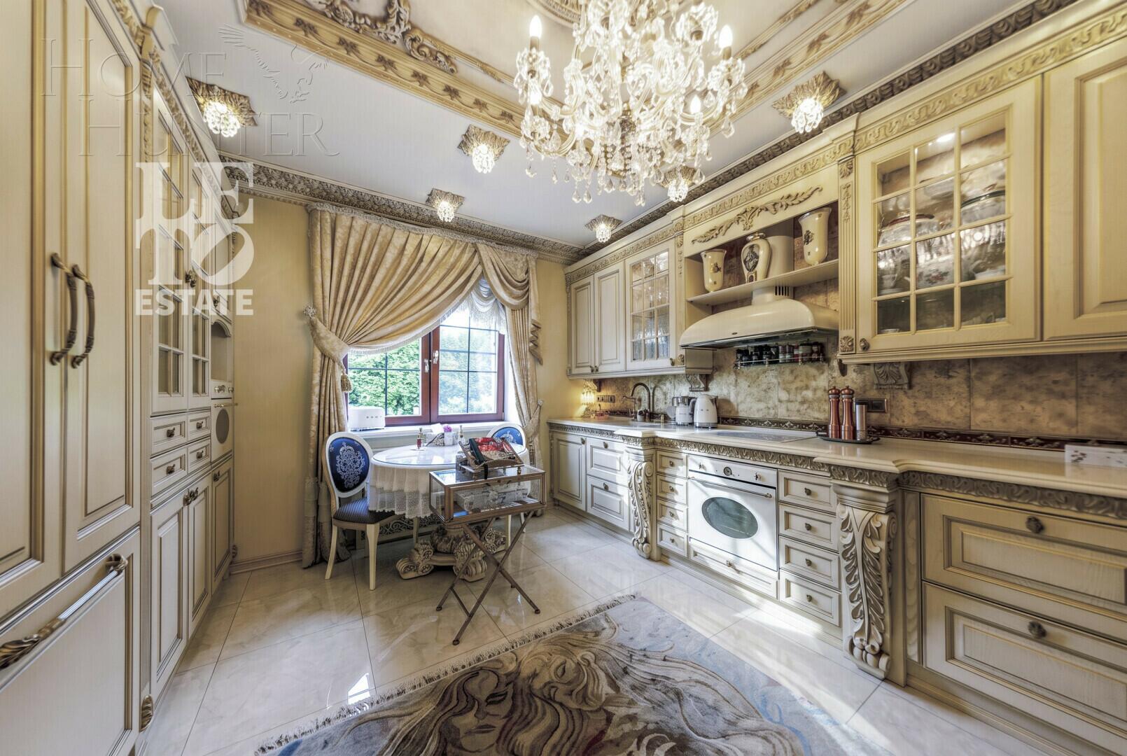 2-этажный коттедж 520 м² с отделкой