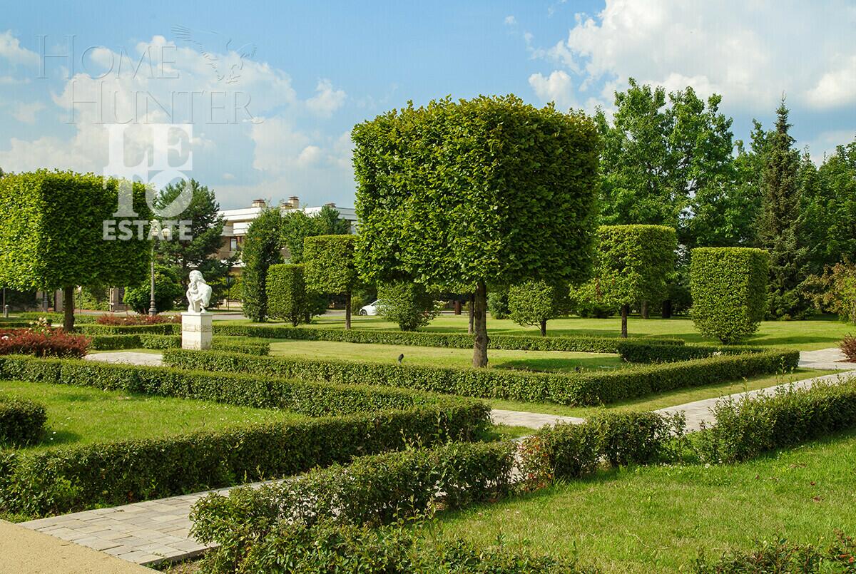 2-этажный коттедж 640 м² с отделкой