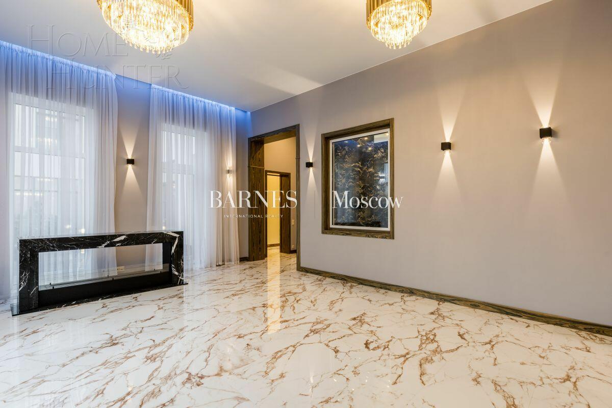 2-этажный коттедж 1 500 м² с отделкой