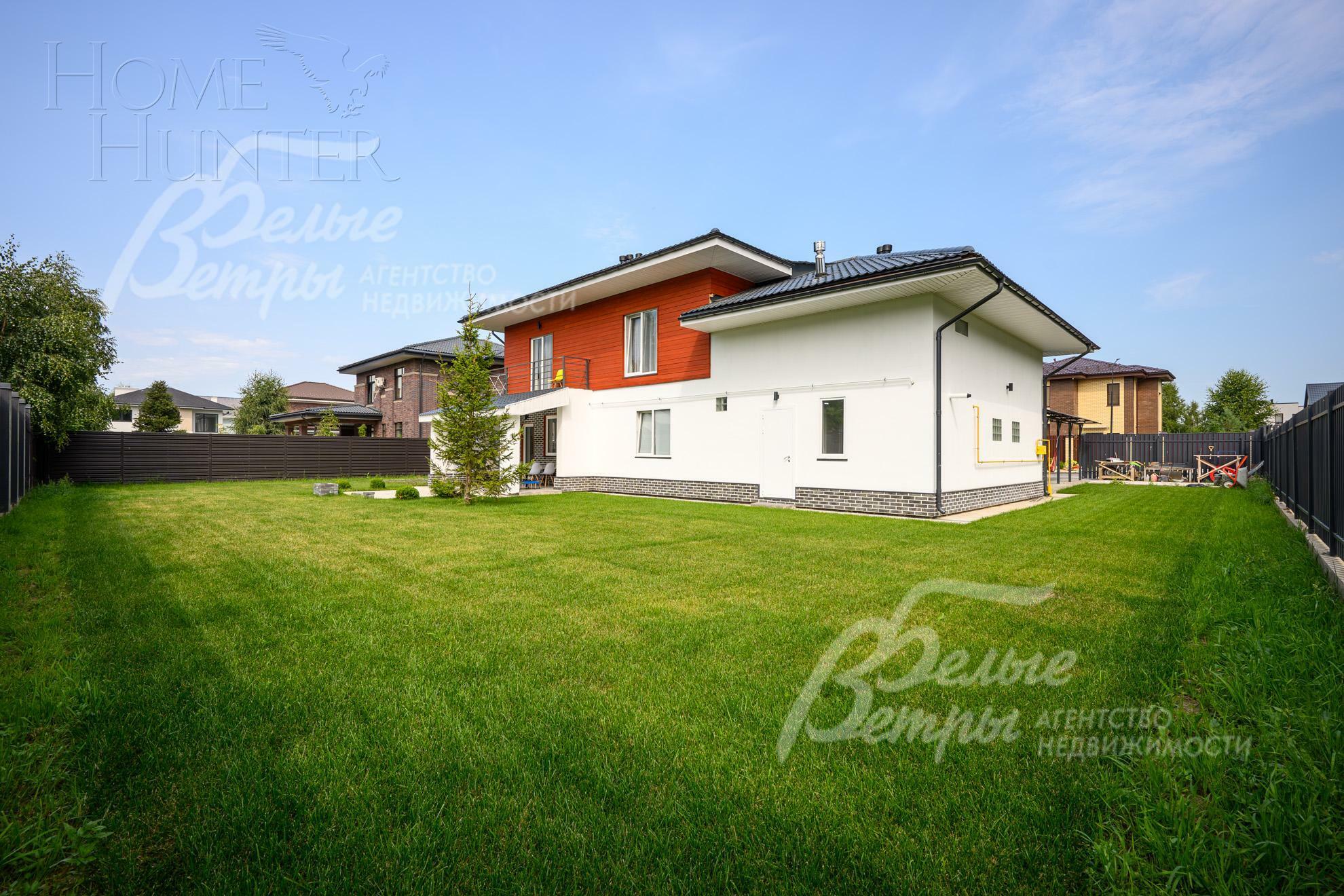 2-этажный коттедж 300 м² с отделкой