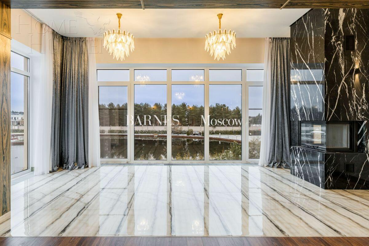 2-этажный коттедж 1 500 м² с отделкой