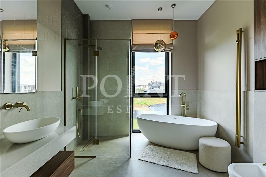2-этажный коттедж 360 м² с отделкой