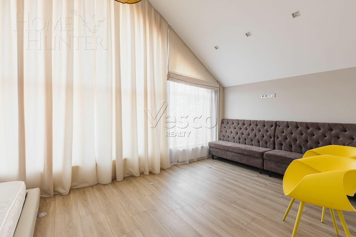 2-этажный коттедж 364 м² с отделкой