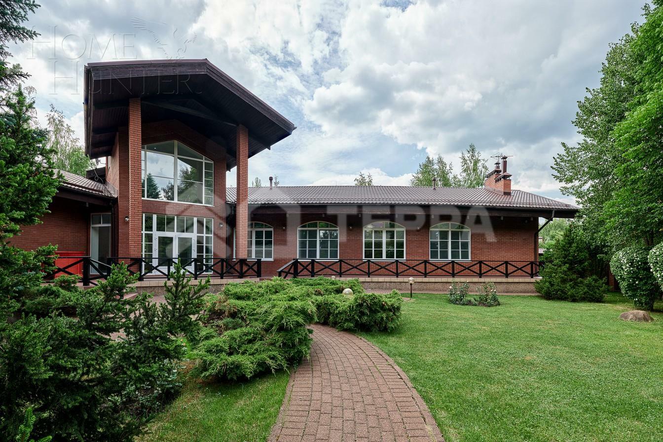 2-этажный коттедж 1 155 м² с отделкой