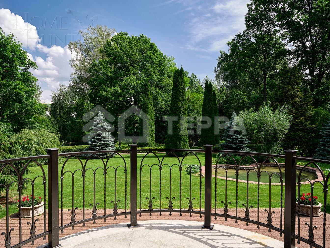 2-этажный коттедж 1 155 м² с отделкой